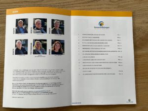 Unieke uitgave “Jubileumboek 60 jaar GemeenteBelangen” overhandigd aan burgemeester Hanne van Aart